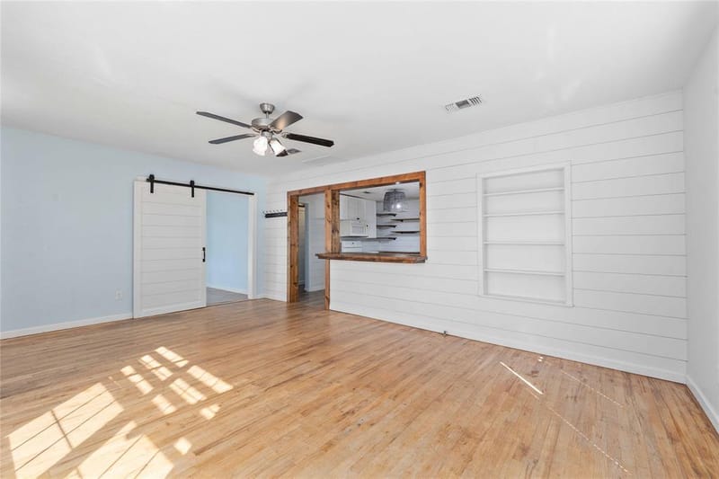 505 E Walcott Avenue, Comanche TX 76442 - Photo 6