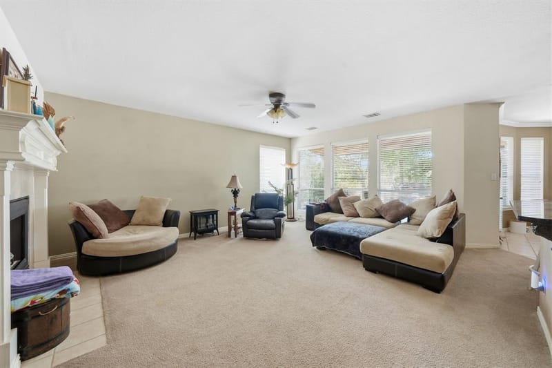 5010 Coventry Lane, Arlington TX 76017 - Photo 17