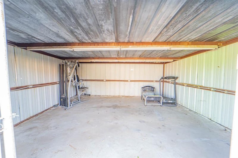 905 W Fifth Street, Breckenridge TX 76424 - Photo 24