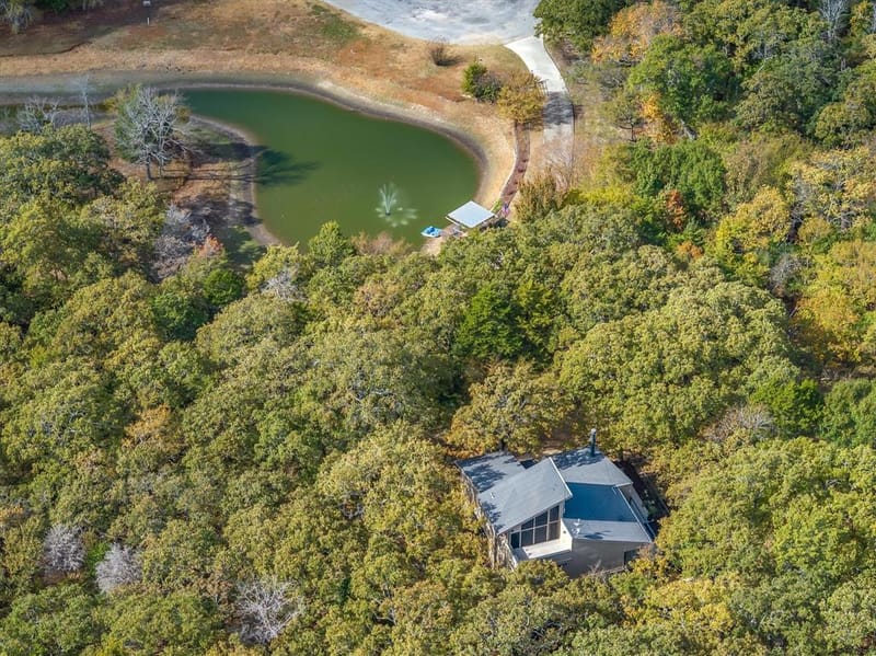 10461 County Road 2460, Poetry TX 75160 - Photo 2