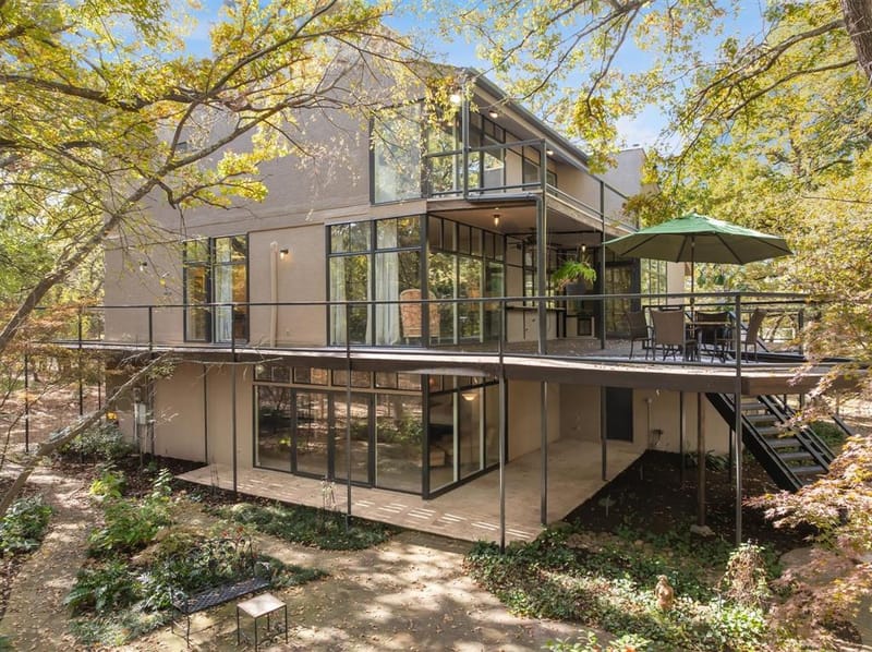 10461 County Road 2460, Poetry TX 75160