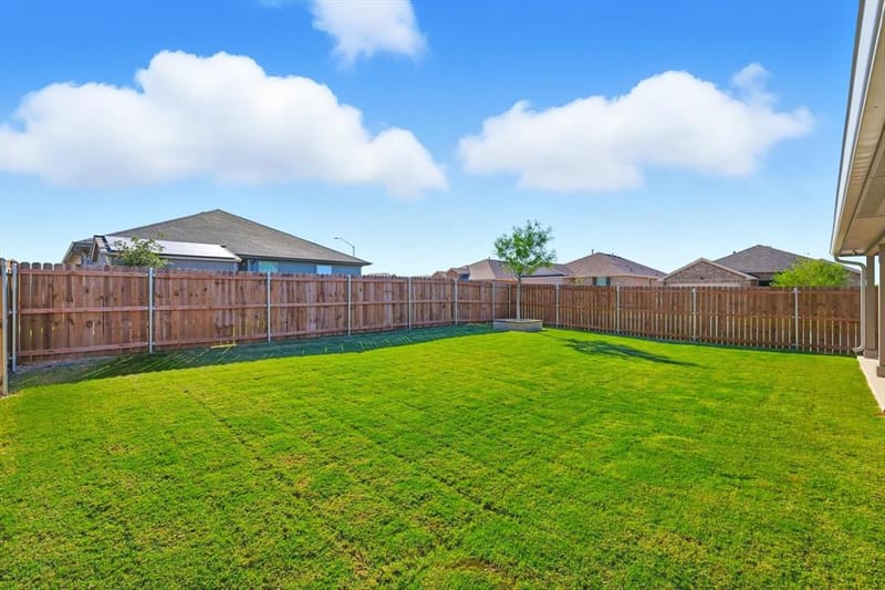 633 Captree Lane, Fort Worth TX 76131 - Photo 18