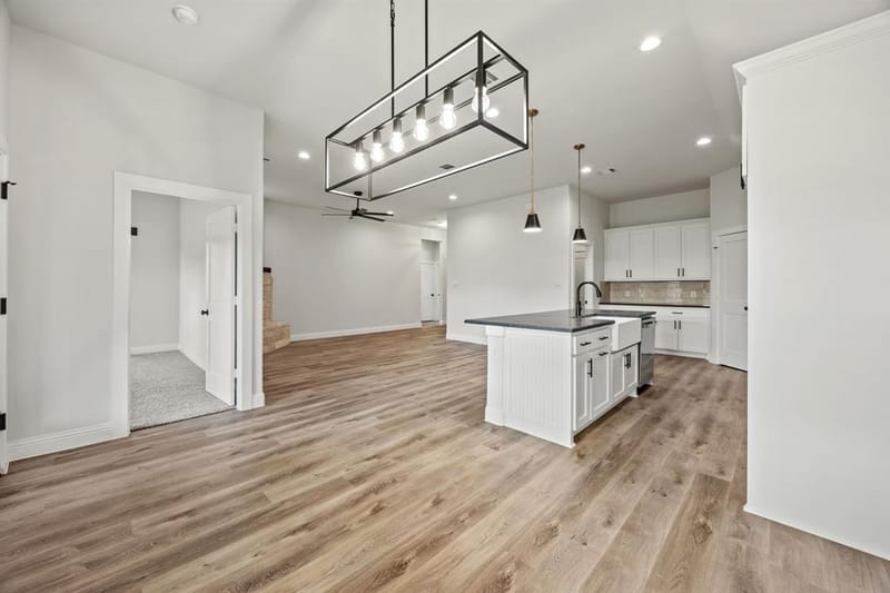 104 Maverick Trail, Valley View TX 76272 - Photo 16