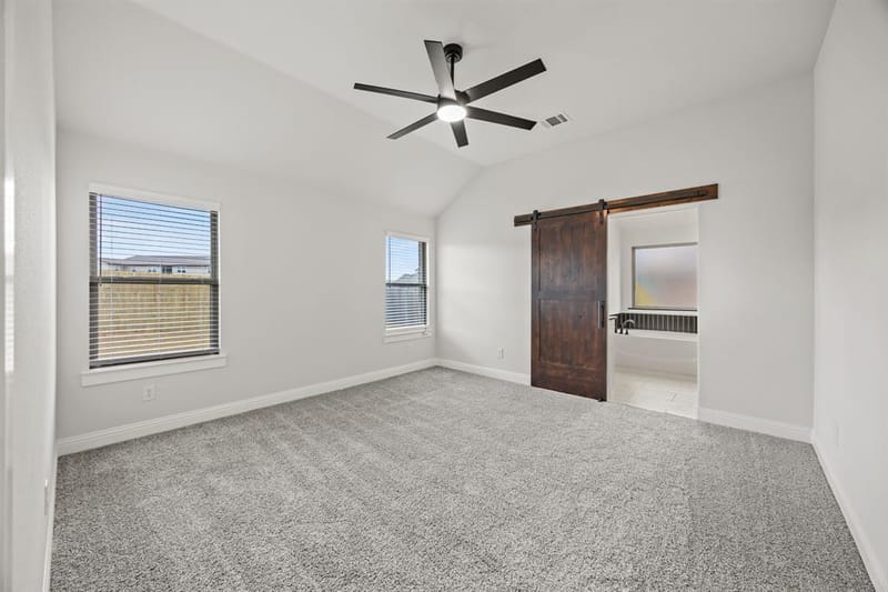 104 Maverick Trail, Valley View TX 76272 - Photo 18