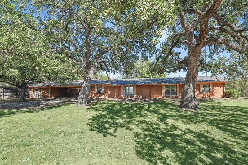 3055 Midway Road, Grapevine TX 76092 - Photo 3