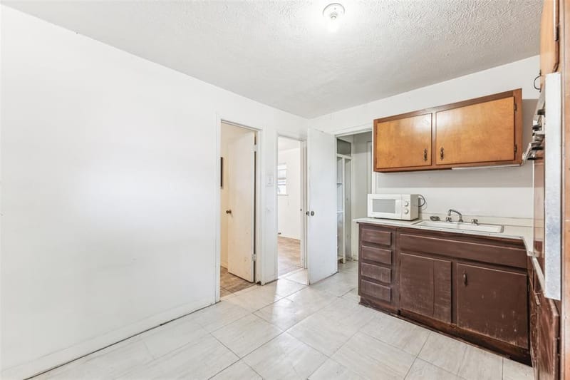 3055 Midway Road, Grapevine TX 76092 - Photo 35