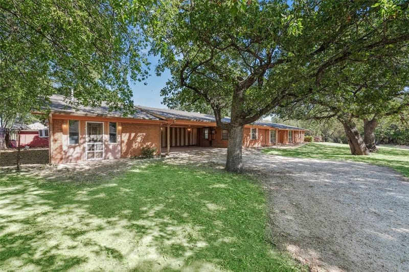 3055 Midway Road, Grapevine TX 76092 - Photo 4