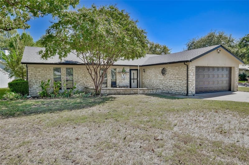 4200 Bar Harbor Court, Granbury TX 76049 - Photo 2