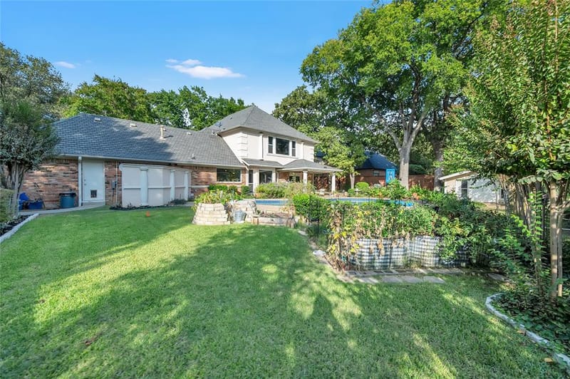 1800 Hampton Drive, Bedford TX 76021 - Photo 31