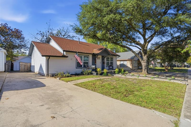 2824 Ryan Avenue, Fort Worth TX 76110 - Photo 25