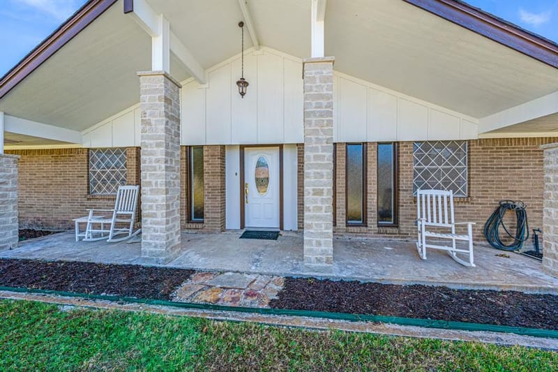 1075 Oak Ridge Drive, Terrell TX 75160 - Photo 2