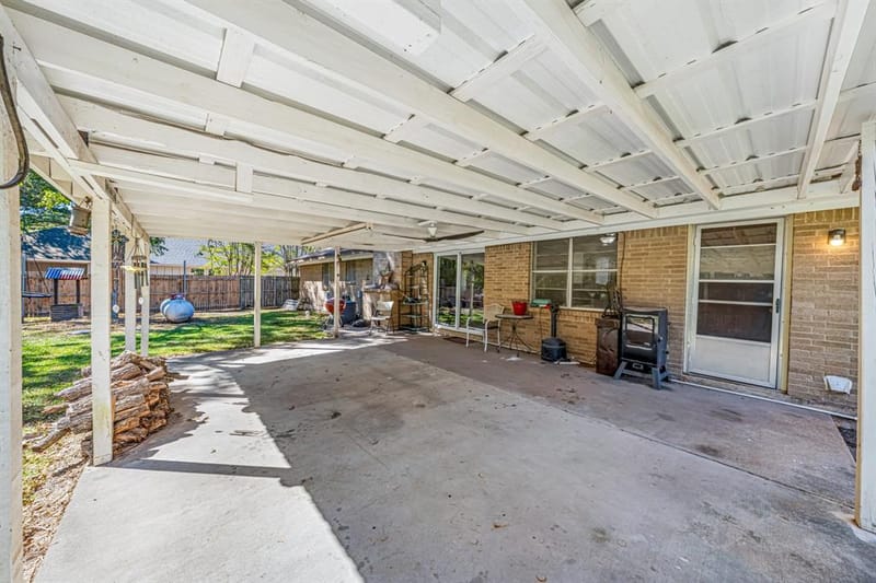 1075 Oak Ridge Drive, Terrell TX 75160 - Photo 6