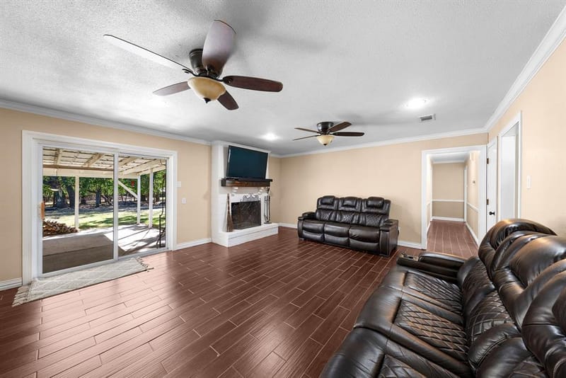 1075 Oak Ridge Drive, Terrell TX 75160 - Photo 16