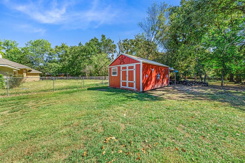 1075 Oak Ridge Drive, Terrell TX 75160 - Photo 5