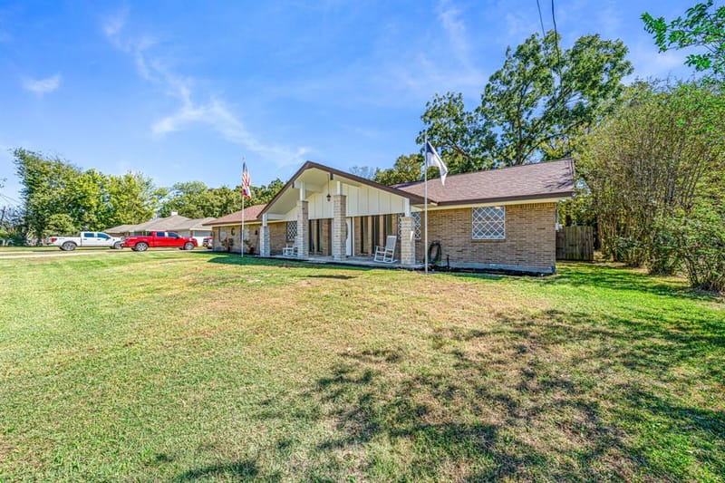 1075 Oak Ridge Drive, Terrell TX 75160 - Photo 10