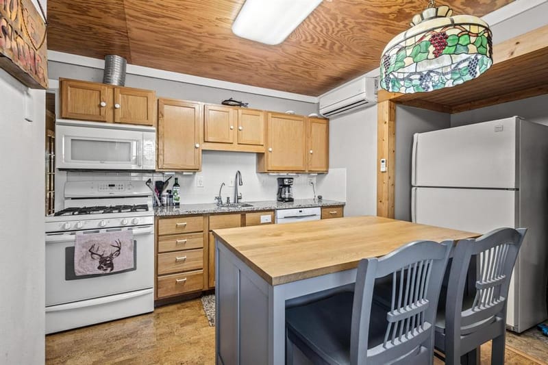 300 County Road 27100, Honey Grove TX 75446 - Photo 6