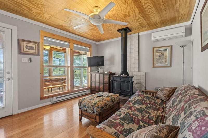300 County Road 27100, Honey Grove TX 75446 - Photo 8