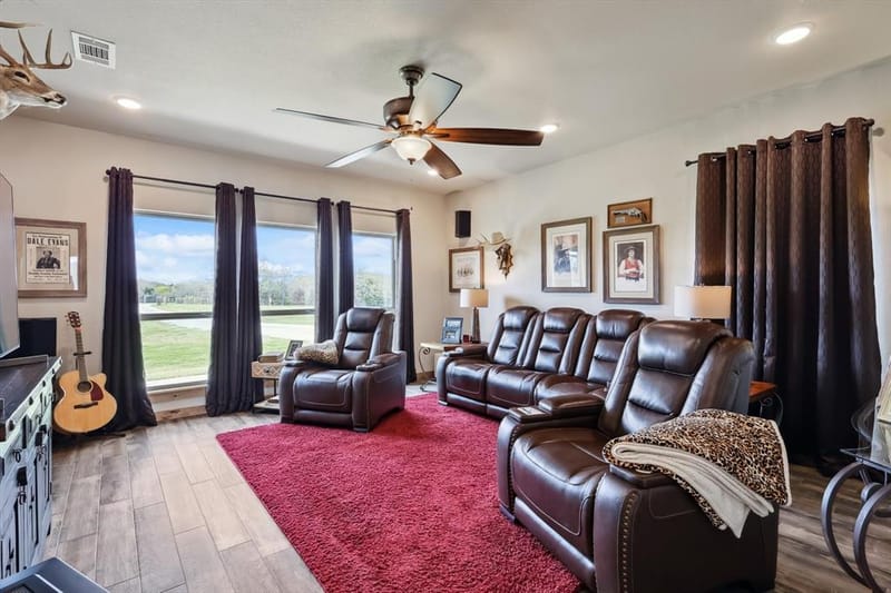 812 Mckenzie Road, Tioga TX 76271 - Photo 21