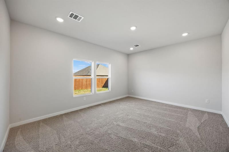 1017 Park Oak Lane, Crowley TX 76036 - Photo 6