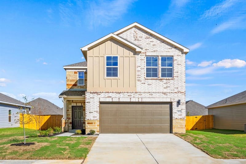 1017 Park Oak Lane, Crowley TX 76036