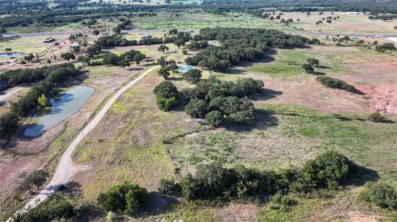 381 W Mccool Road, Nocona TX 76255