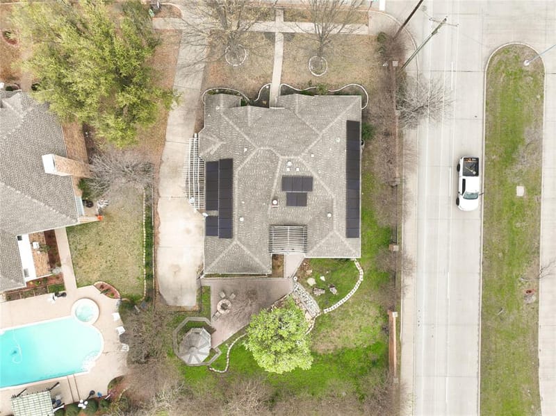 8518 Bridgewater Drive, Rowlett TX 75088 - Photo 6