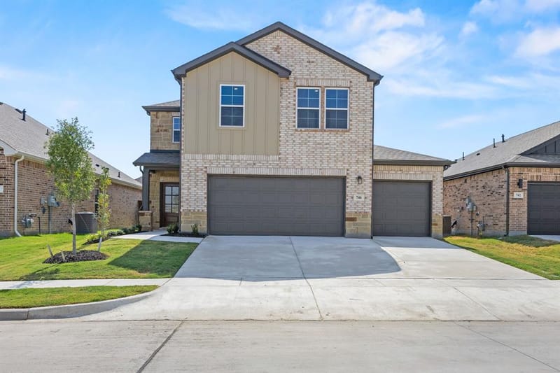 746 Carson Drive, Forney TX 75126 - Photo 2
