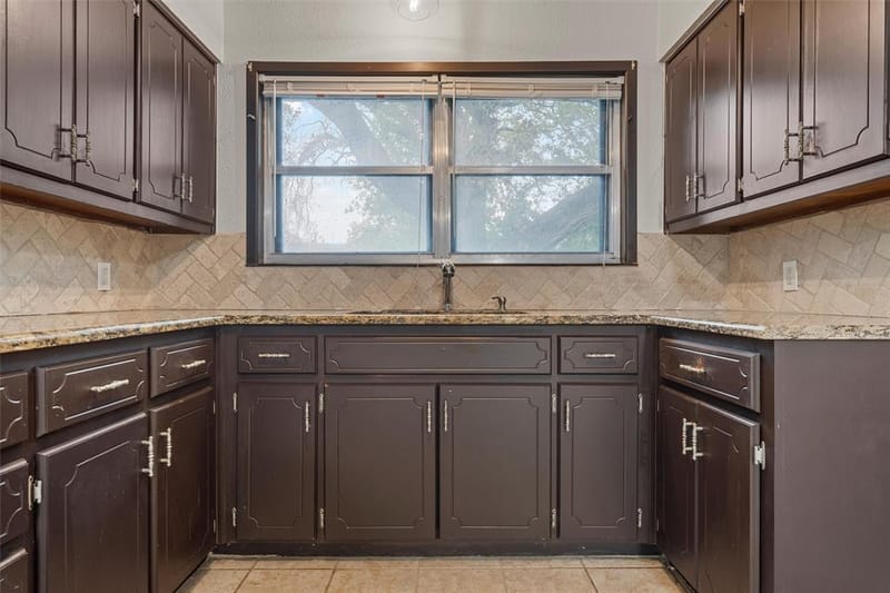 2624 Alvin Street, Waco TX 76708 - Photo 9