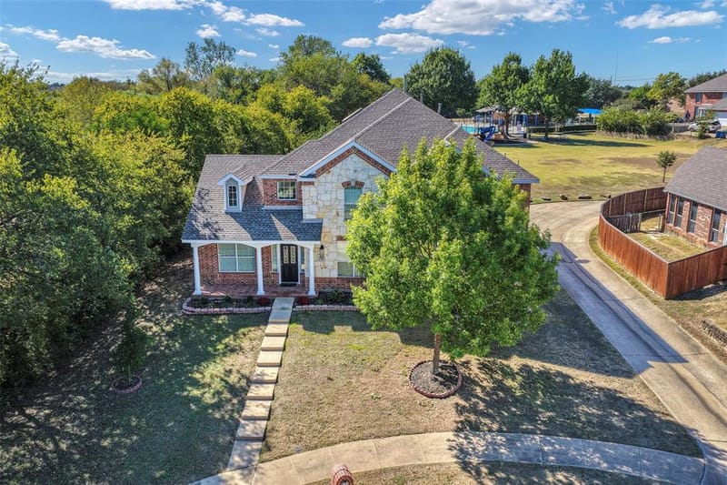 1700 Little River Court, DeSoto TX 75115 - Photo 3