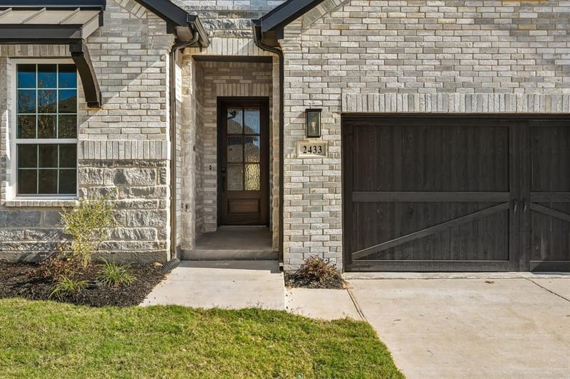 2433 Ainsdale Drive, Celina TX 75009 - Photo 2