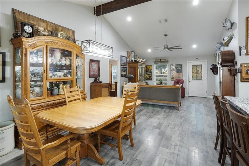 1375 County Road 176, Whitesboro TX 76273 - Photo 10