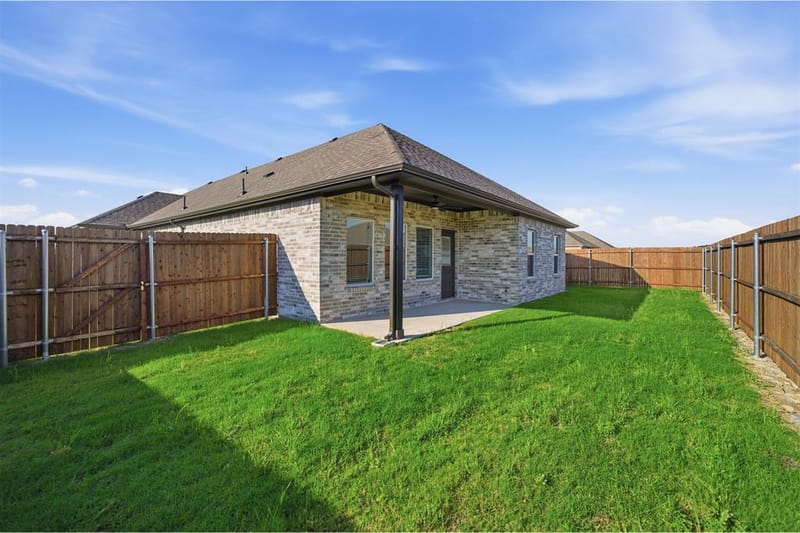 209 Charismatic Road, Waxahachie TX 75165 - Photo 28