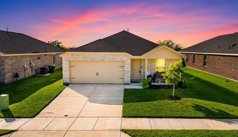 14128 Golden Bridge Drive, Pilot Point TX 76258