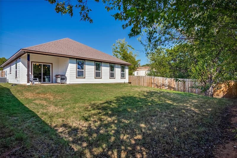 2303 Pedernales Court, Granbury TX 76048 - Photo 25