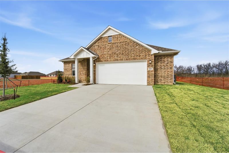 225 Charismatic Road, Waxahachie TX 75165 - Photo 3