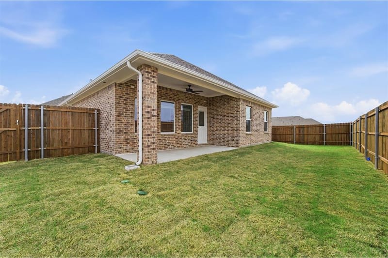 225 Charismatic Road, Waxahachie TX 75165 - Photo 4