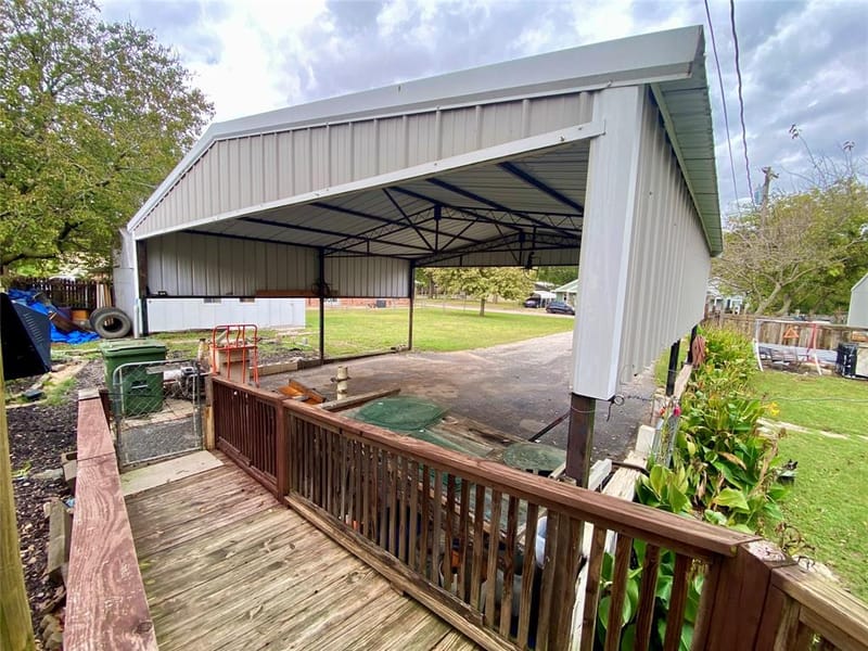 407 E Main Street, Whitesboro TX 76273 - Photo 12