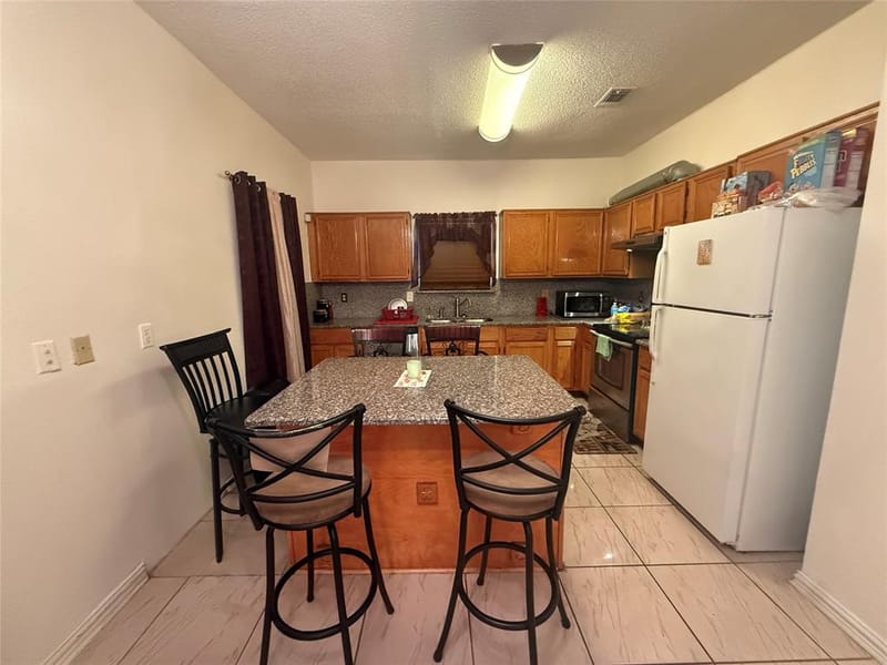 10216 Big Thicket Drive, Dallas TX 75217 - Photo 6