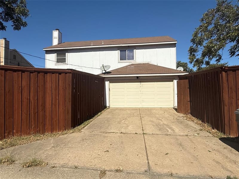 10216 Big Thicket Drive, Dallas TX 75217 - Photo 22