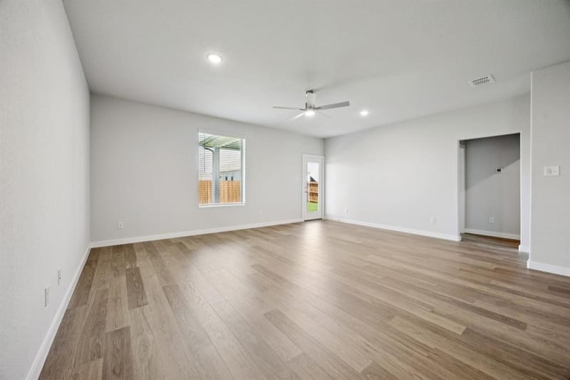 7624 Kingfisher Road, Aubrey TX 76227 - Photo 10