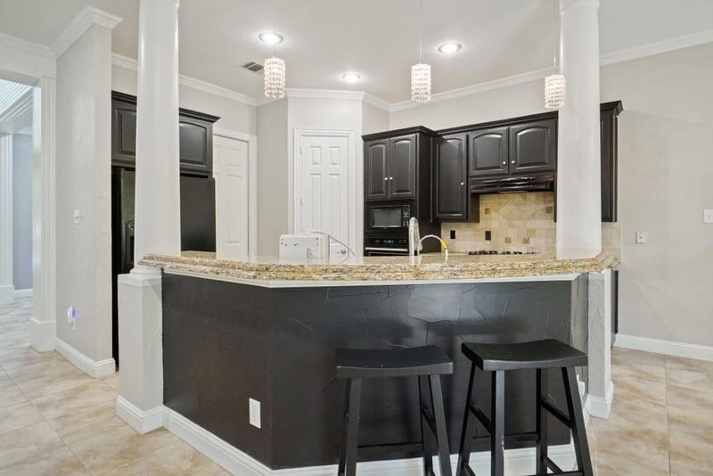 5968 Riverbend Place, Fort Worth TX 76112 - Photo 14