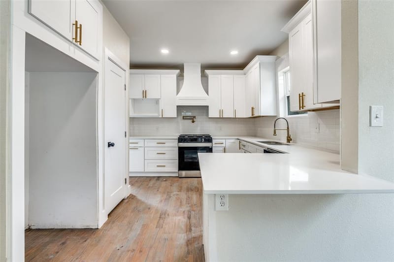 522 Griffith Avenue, Dallas TX 75208 - Photo 5