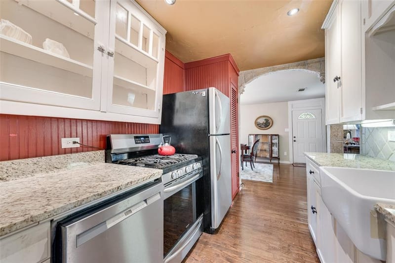 3022 Aster Street, Dallas TX 75211 - Photo 14