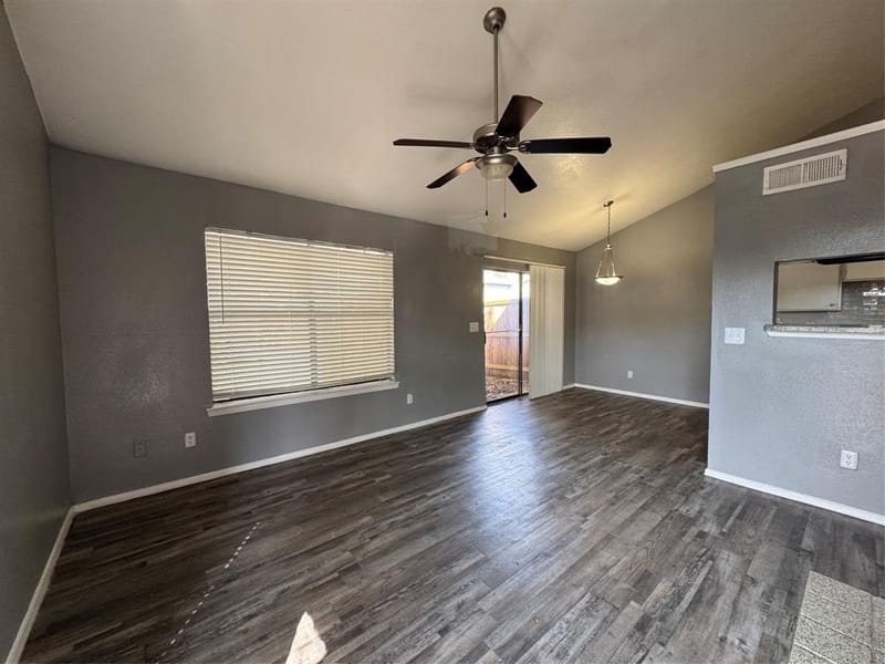 1122 Millview Drive # 301, Arlington TX 76012 - Photo 8