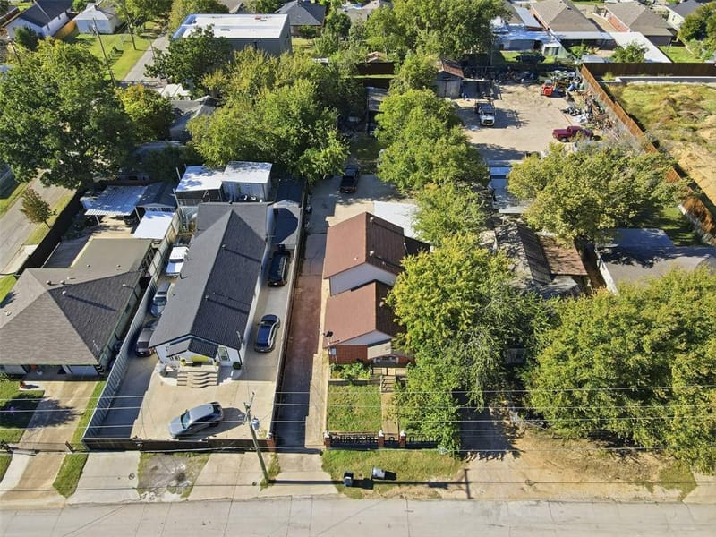 4611 Sylvester Street, Dallas TX 75219 - Photo 33