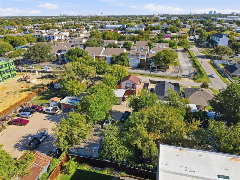 4611 Sylvester Street, Dallas TX 75219 - Photo 31