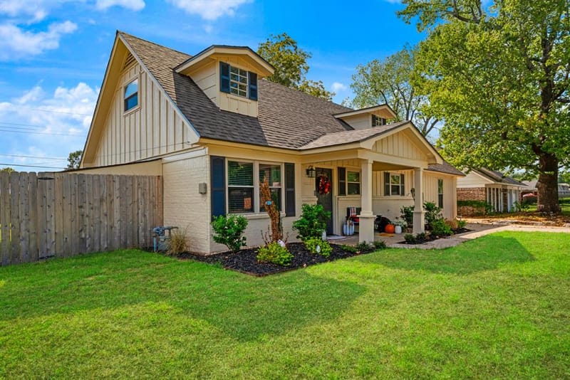 3276 Cleveland Street, Paris TX 75460 - Photo 2