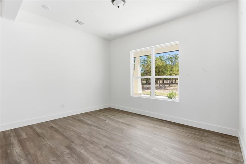 1552 Lakeridge Boulevard, Sunset TX 76270 - Photo 17