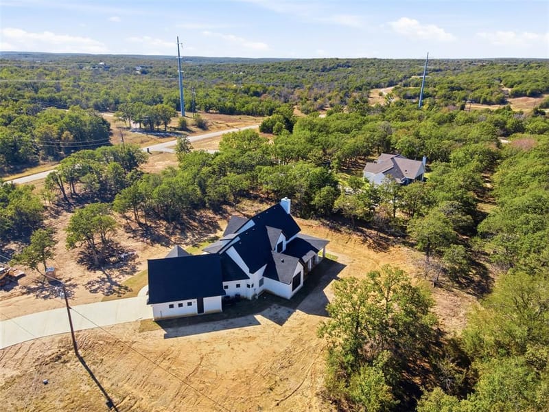 1552 Lakeridge Boulevard, Sunset TX 76270 - Photo 5