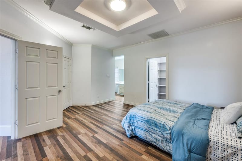 1805 Old Oak Drive, Arlington TX 76012 - Photo 14